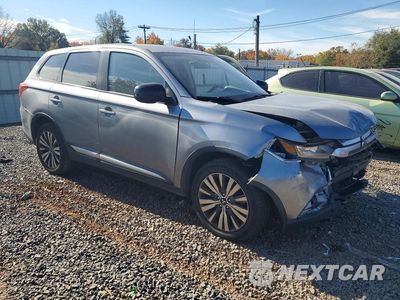 Czwarte zdjęcie samochodu z boku: 2019 MITSUBISHI OUTLANDER ES VIN:JA4AD2A3XKZ047218 - miniatura