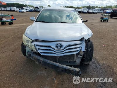 Piąte zdjęcie samochodu w środku: 2011 TOYOTA CAMRY LE VIN:4T1BF3EK2BU146670 - miniatura