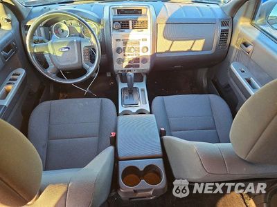 Zdjęcie 8 z 12 samochodu: 2010 FORD ESCAPE XLT VIN:1FMCU9DG8AKC94035 - miniatura