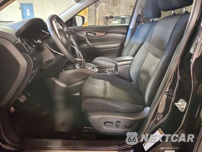 Zdjęcie 7 z 14 samochodu: 2018 NISSAN ROGUE SV VIN:5N1AT2MT6JC762871 - miniatura