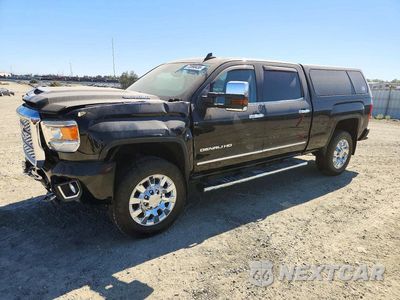 2018 GMC SIERRA K2500 DENALI 1GT12UEYXJF158283 - główne zdjęcie licytacji z USA - miniatura