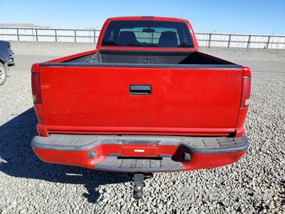 Zdjęcie 6 z 12 samochodu: 2000 CHEVROLET S TRUCK S10 VIN:1GCDT19W6Y8106701 - miniatura