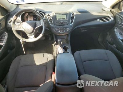 Zdjęcie 8 z 12 samochodu: 2018 CHEVROLET MALIBU LS VIN:1G1ZB5ST2JF227896 - miniatura