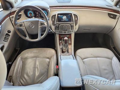 Zdjęcie 8 z 13 samochodu: 2013 BUICK LACROSSE VIN:1G4GC5G34DF206214 - miniatura