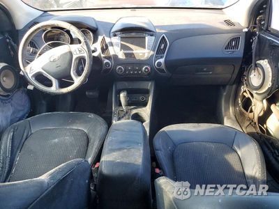 Zdjęcie 8 z 13 samochodu: 2011 HYUNDAI TUCSON GLS VIN:KM8JU3ACXBU276177 - miniatura