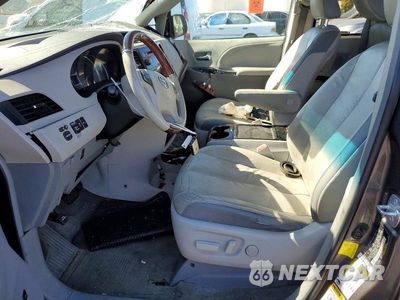 Zdjęcie 7 z 13 samochodu: 2012 TOYOTA SIENNA LIMITED 7-PASSENGER VIN:5TDYK3DC7CS220837 - miniatura