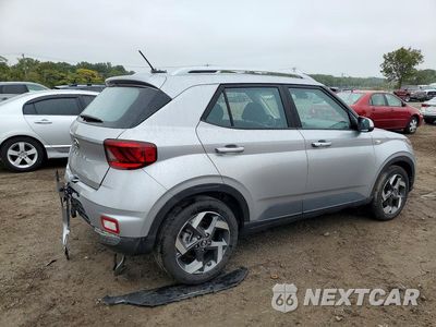 Trzecie zdjęcie samochodu z tyłu: 2025 HYUNDAI VENUE SEL VIN:KMHRC8A38SU406413 - miniatura