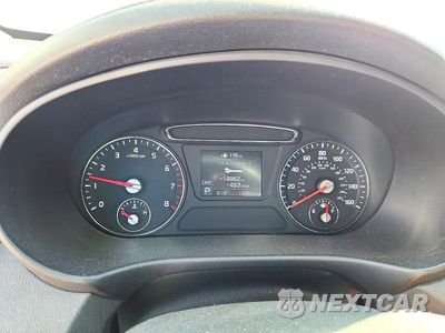 Zdjęcie 9 z 13 samochodu: 2019 KIA SORENTO L VIN:5XYPG4A35KG566100 - miniatura