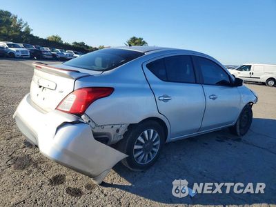 Trzecie zdjęcie samochodu z tyłu: 2018 NISSAN VERSA SV VIN:3N1CN7AP5JL884088 - miniatura