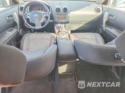 Zdjęcie 8 z 12 samochodu: 2013 NISSAN ROGUE S VIN:JN8AS5MV9DW107590 - miniatura