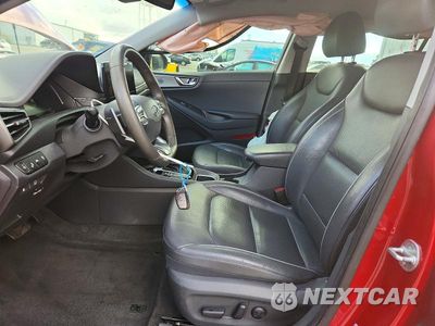Zdjęcie 7 z 13 samochodu: 2021 HYUNDAI IONIQ LIMITED VIN:KMHC05LC2MU255162 - miniatura