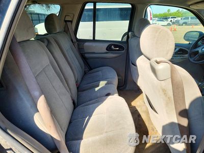 Zdjęcie 11 z 14 samochodu: 2006 CHEVROLET TRAILBLAZER LS VIN:1GNDT13S862108415 - miniatura