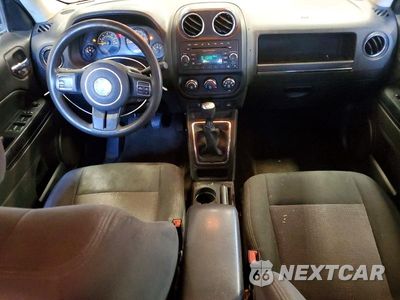 Zdjęcie 8 z 13 samochodu: 2016 JEEP PATRIOT SPORT VIN:1C4NJRBB9GD639891 - miniatura