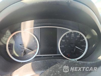 Zdjęcie 9 z 13 samochodu: 2018 NISSAN SENTRA S VIN:3N1AB7AP9JY318454 - miniatura