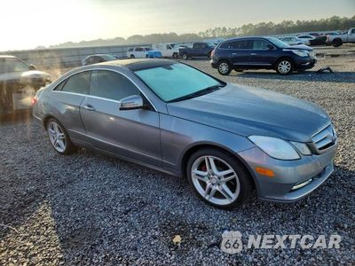 Czwarte zdjęcie samochodu z boku: 2013 MERCEDES-BENZ E 350 VIN:WDDKJ5KB9DF182761 - miniatura