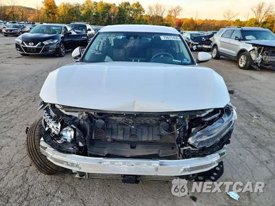 Piąte zdjęcie samochodu w środku: 2019 HONDA ACCORD LX VIN:1HGCV1F14KA173068 - miniatura