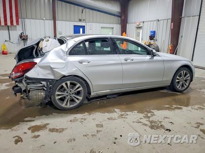 Trzecie zdjęcie samochodu z tyłu: 2017 MERCEDES-BENZ C 300 4MATIC VIN:55SWF4KB5HU233883 - miniatura