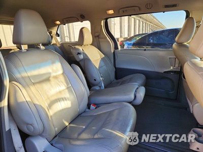 Zdjęcie 11 z 13 samochodu: 2015 TOYOTA SIENNA XLE 8-PASSENGER VIN:5TDYK3DC8FS531259 - miniatura