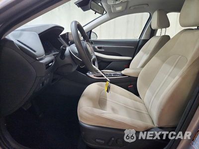 Zdjęcie 7 z 12 samochodu: 2023 HYUNDAI SONATA SEL VIN:KMHL64JA9PA281130 - miniatura