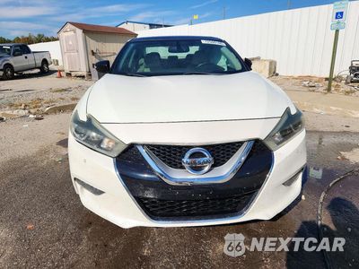 Piąte zdjęcie samochodu w środku: 2017 NISSAN MAXIMA 3.5 SL VIN:1N4AA6AP5HC453708 - miniatura