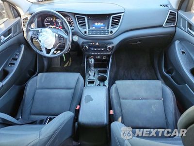 Zdjęcie 8 z 14 samochodu: 2016 HYUNDAI TUCSON SPORT VIN:KM8J3CA29GU233225 - miniatura