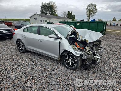 Czwarte zdjęcie samochodu z boku: 2016 BUICK LACROSSE SPORT TOURING VIN:1G4G45G33GF275848 - miniatura