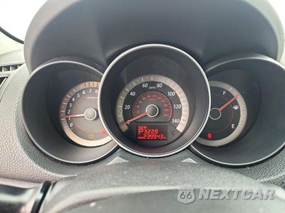 Zdjęcie 9 z 12 samochodu: 2012 KIA FORTE EX VIN:KNAFU4A22C5469682 - miniatura