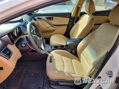 Zdjęcie 7 z 12 samochodu: 2013 HYUNDAI ELANTRA GLS VIN:5NPDH4AE0DH234370 - miniatura