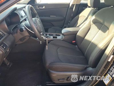 Zdjęcie 7 z 12 samochodu: 2016 KIA OPTIMA LX VIN:5XXGT4L30GG087474 - miniatura