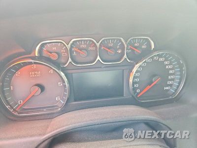 Zdjęcie 9 z 12 samochodu: 2021 CHEVROLET SUBURBAN C1500 LT VIN:1GNSCCKD1MR235534 - miniatura