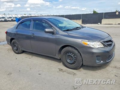 Czwarte zdjęcie samochodu z boku: 2013 TOYOTA COROLLA L VIN:5YFBU4EE5DP201087 - miniatura