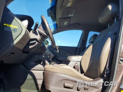 Zdjęcie 7 z 13 samochodu: 2015 HYUNDAI TUCSON SE VIN:KM8JU3AG5FU993837 - miniatura