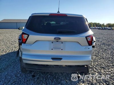 Zdjęcie 6 z 14 samochodu: 2019 FORD ESCAPE SE VIN:1FMCU9GDXKUA76833 - miniatura