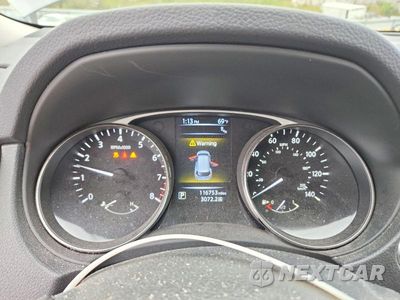 Zdjęcie 9 z 13 samochodu: 2016 NISSAN ROGUE SV VIN:KNMAT2MV1GP635100 - miniatura