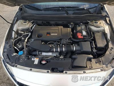 Zdjęcie 11 z 12 samochodu: 2019 HONDA ACCORD TOURING VIN:1HGCV2F93KA025800 - miniatura