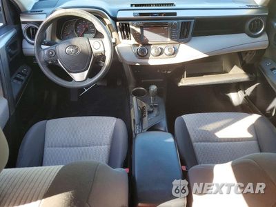 Zdjęcie 8 z 13 samochodu: 2015 TOYOTA RAV4 LE VIN:JTMZFREV1FJ024891 - miniatura