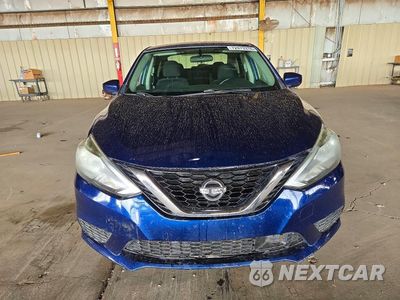 Piąte zdjęcie samochodu w środku: 2018 NISSAN SENTRA SV VIN:3N1AB7AP0JY221952 - miniatura