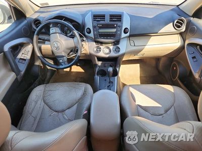Zdjęcie 8 z 13 samochodu: 2008 TOYOTA RAV4 LIMITED VIN:JTMZD31V785093931 - miniatura
