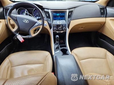 Zdjęcie 8 z 12 samochodu: 2013 HYUNDAI SONATA LIMITED VIN:5NPEC4AC4DH787184 - miniatura