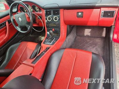 Zdjęcie 8 z 12 samochodu: 1998 MERCEDES-BENZ SLK 230 KOMPRESSOR VIN:WDBKK47F4WF006747 - miniatura