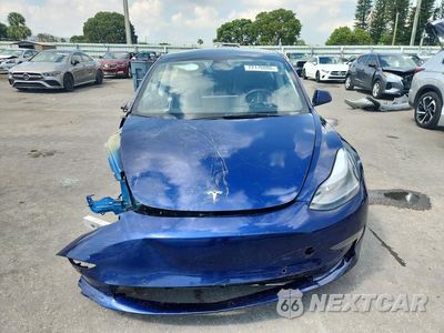 Piąte zdjęcie samochodu w środku: 2022 TESLA MODEL 3 VIN:5YJ3E1EA9NF288499 - miniatura