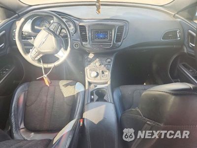 Zdjęcie 8 z 12 samochodu: 2016 CHRYSLER 200 S VIN:1C3CCCBB2GN133168 - miniatura