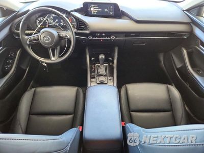 Zdjęcie 8 z 13 samochodu: 2025 MAZDA 3 SELECT SPORT VIN:JM1BPABM7S1774575 - miniatura
