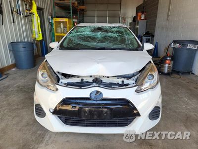 Piąte zdjęcie samochodu w środku: 2016 TOYOTA PRIUS C TWO VIN:JTDKDTB35G1131290 - miniatura