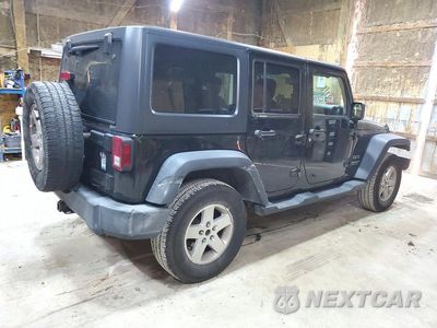 Trzecie zdjęcie samochodu z tyłu: 2015 JEEP WRANGLER UNLIMITED SPORT VIN:1C4BJWDG1FL761014 - miniatura