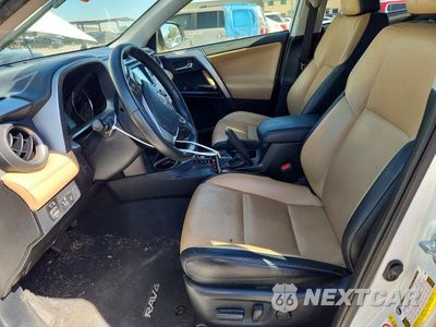 Zdjęcie 7 z 13 samochodu: 2017 TOYOTA RAV4 LIMITED VIN:JTMYFREV0HJ148617 - miniatura