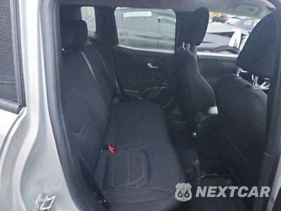 Zdjęcie 11 z 13 samochodu: 2019 JEEP RENEGADE LATITUDE VIN:ZACNJBBB3KPK31868 - miniatura
