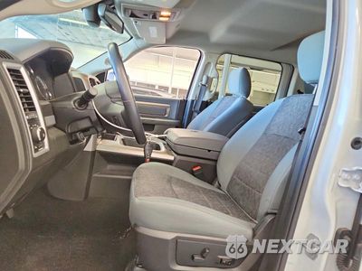 Zdjęcie 7 z 12 samochodu: 2018 RAM 1500 SLT VIN:1C6RR7TT1JS268130 - miniatura