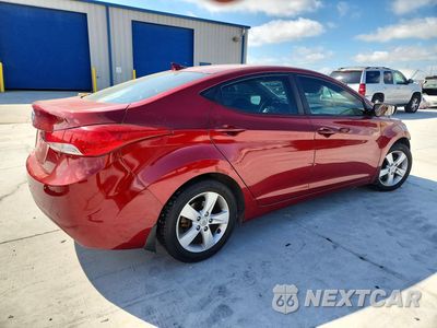 Trzecie zdjęcie samochodu z tyłu: 2013 HYUNDAI ELANTRA GLS VIN:5NPDH4AE2DH405734 - miniatura