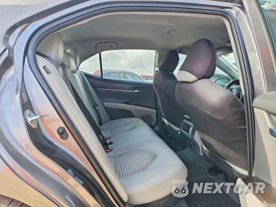 Zdjęcie 10 z 12 samochodu: 2022 TOYOTA CAMRY HYBRID SE VIN:4T1G31AK2NU592069 - miniatura
